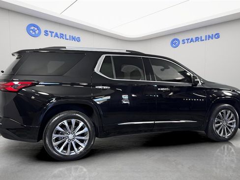 Used 2023 Chevrolet Traverse Premier image 10