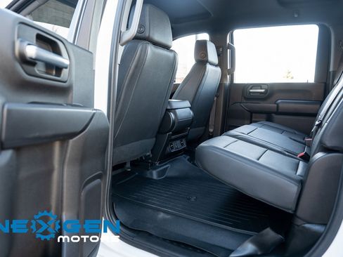 Used 2024 GMC Sierra 2500 Pro image 35