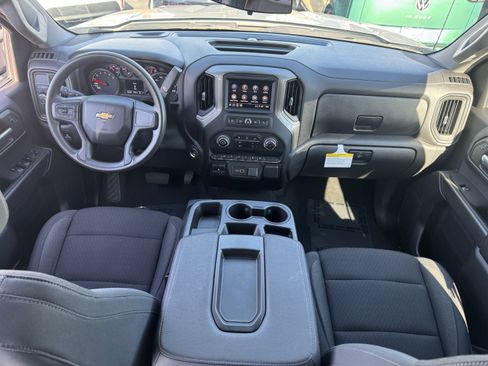 Used 2024 Chevrolet Silverado 1500 Custom w/ Turbomax Blackout Package image 30