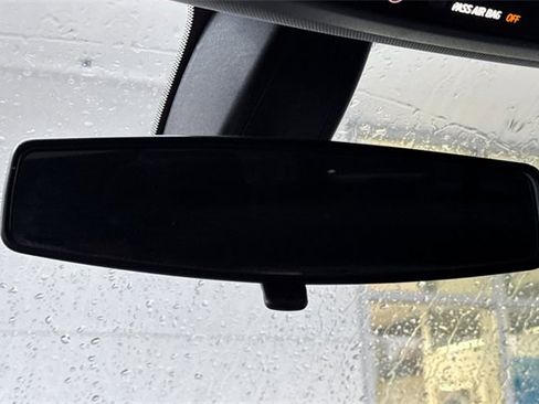 Used 2021 GMC Sierra 1500 Elevation w/ Preferred Package image 25