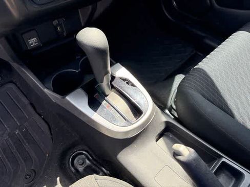 Used 2018 Honda Fit EX image 18