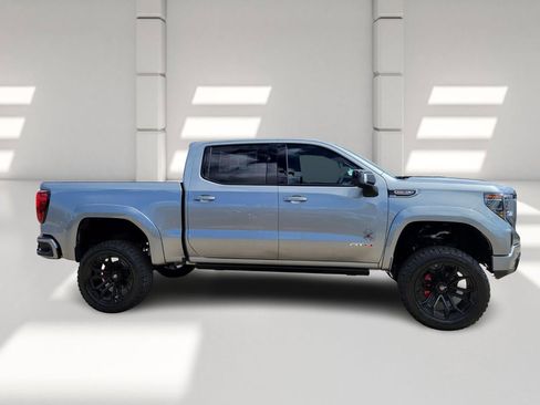 New 2025 GMC Sierra 1500 AT4 w/ AT4 Premium Package AWD/4WD image 4