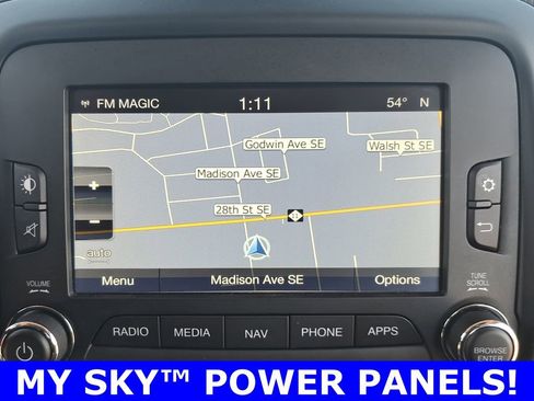 Used 2017 Jeep Renegade Trailhawk w/ Premium Trailhawk Package image 27