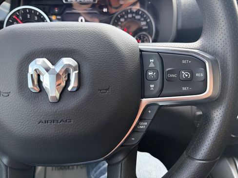 New 2026 RAM 1500 Express AWD/4WD image 15