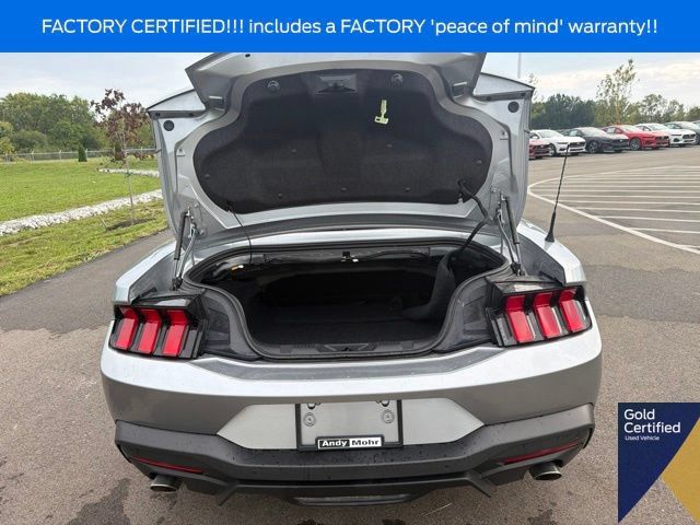 Used 2025 Ford Mustang Premium RWD image 18
