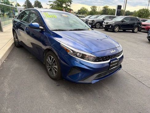 Used 2024 Kia Forte LXS FWD image 8