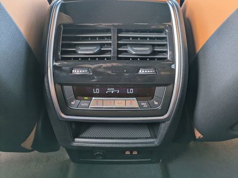 New 2026 BMW X5 xDrive40i w/ M Sport Package image 32