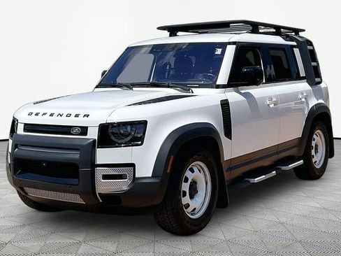Used 2023 Land Rover Defender 110 S AWD/4WD image 3