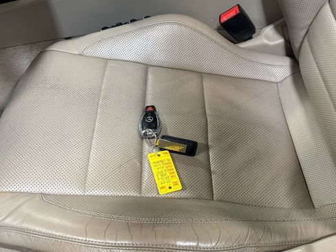 Used 2012 Mercedes-Benz E 350 Cabriolet image 19