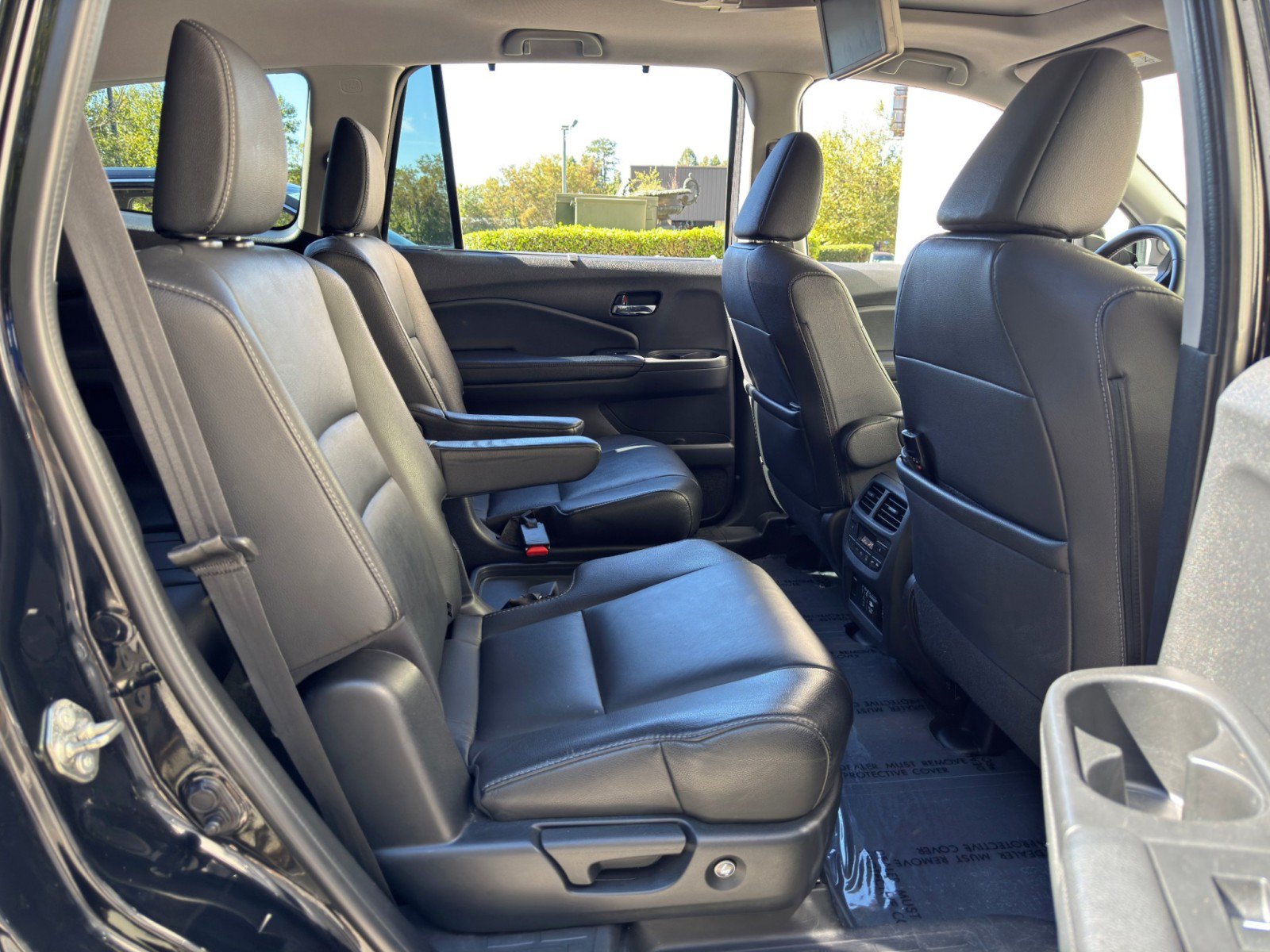Used 2020 Honda Pilot Touring image 43