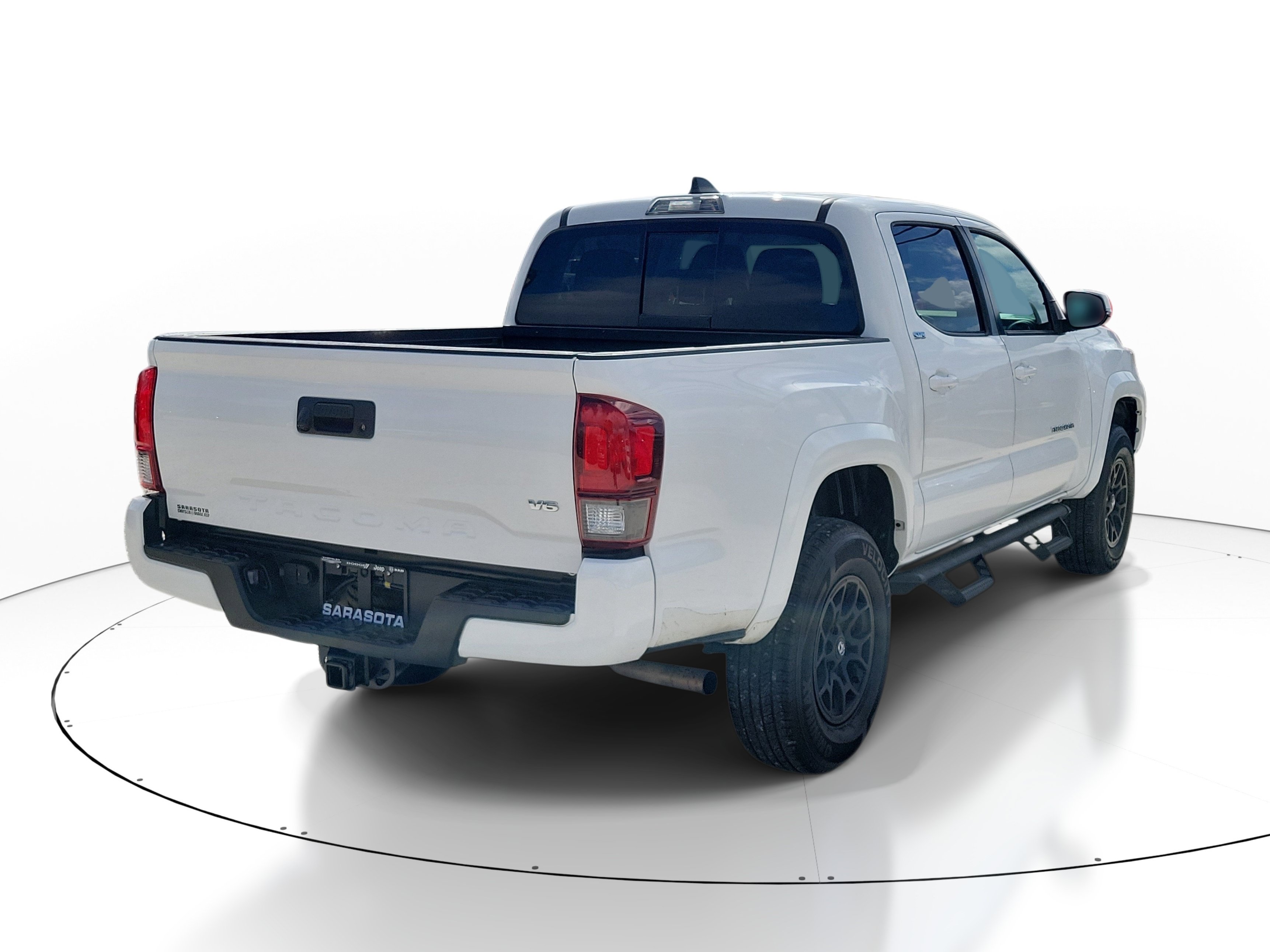 Used 2022 Toyota Tacoma SR5 w/ Technology Package RWD image 6