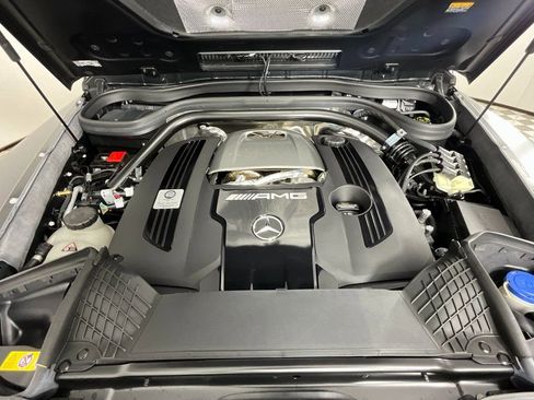 Used 2025 Mercedes-Benz G 63 AMG 4MATIC image 28