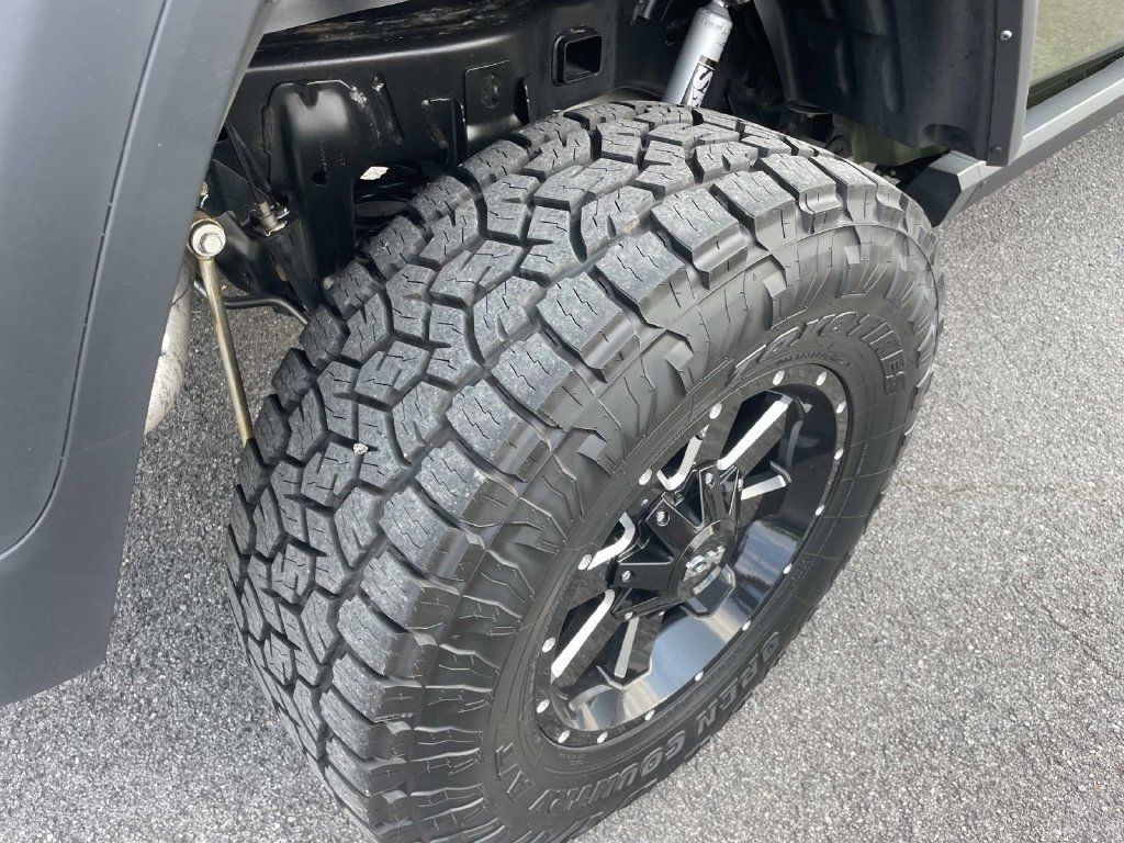 Used 2022 Jeep Gladiator Rubicon w/ LED Lighting Group AWD/4WD image 22