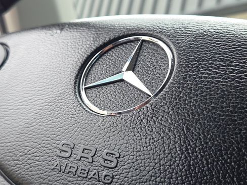 Used 2007 Mercedes-Benz SL 550 image 22