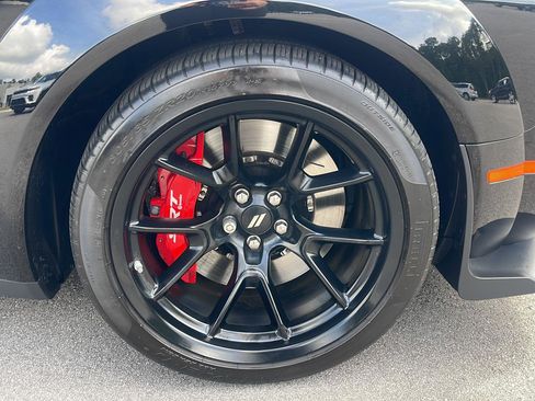Used 2023 Dodge Challenger R/T Scat Pack RWD image 9