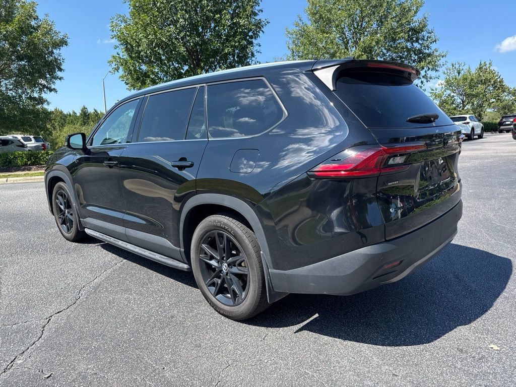Used 2025 Toyota Grand Highlander AWD Hybrid image 4