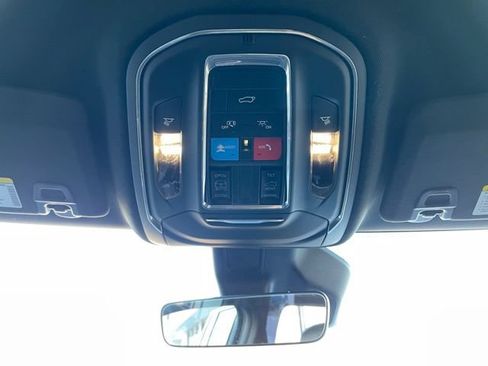 New 2026 Jeep Grand Cherokee Altitude AWD/4WD image 24