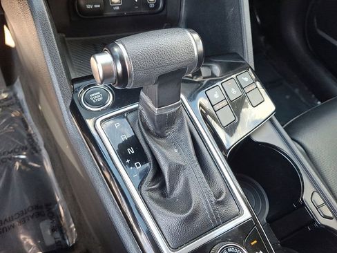 Used 2023 Kia Sportage EX image 16