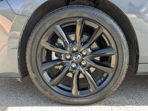 Used 2023 MAZDA MAZDA3 s image 31