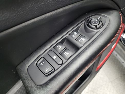 Used 2019 Jeep Compass Trailhawk w/ Leather Interior Group AWD/4WD image 27