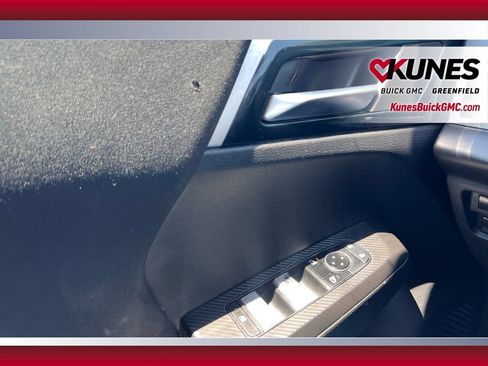Used 2022 Mitsubishi Outlander ES AWD/4WD image 14