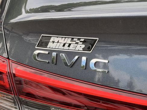 Used 2023 Honda Civic LX image 27