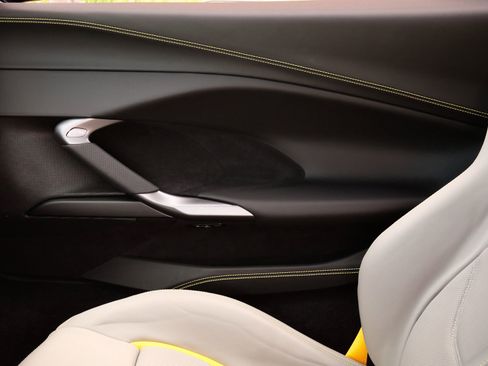 Used 2022 Ferrari 296 GTB RWD image 17