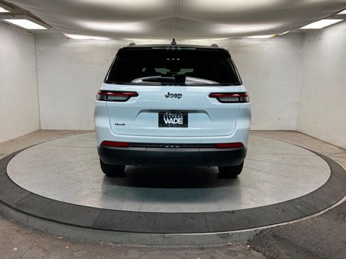 New 2025 Jeep Grand Cherokee L Limited image 4