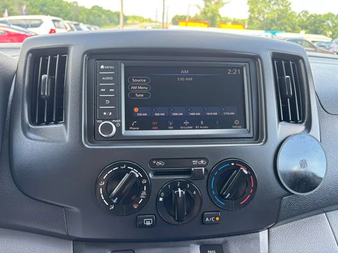 Used 2020 Nissan NV200 SV w/ Back Door Glass Package FWD image 15