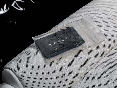 Used 2023 Tesla Model X image 69