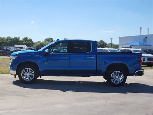 Used 2022 Chevrolet Silverado 1500 LTZ w/ LTZ Convenience Package II image 4