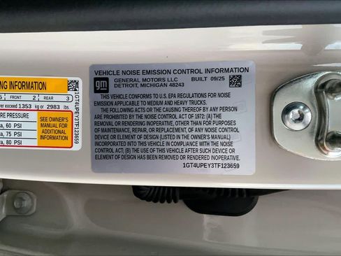 Used 2026 GMC Sierra 2500 AT4 w/ AT4 Premium Plus Package image 30