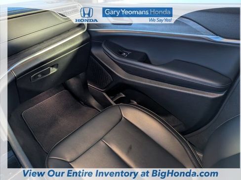 Used 2025 Jeep Grand Cherokee L Limited RWD image 17