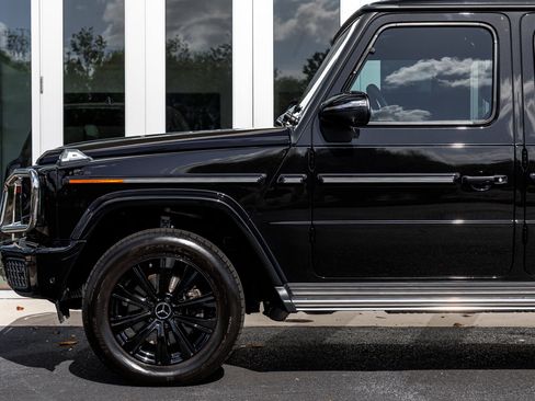 Used 2025 Mercedes-Benz G 550 image 6