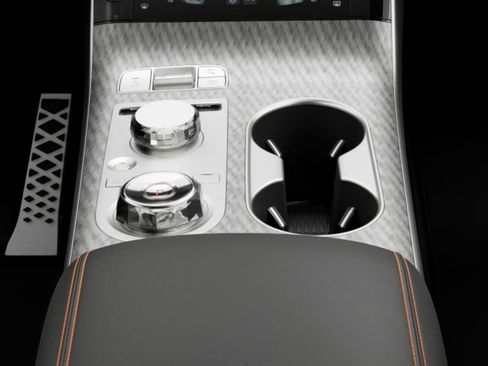 New 2026 Genesis GV70 2.5T Sport Prestige AWD/4WD image 21