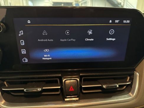 Used 2024 Chevrolet TrailBlazer ACTIV w/ Convenience Package image 16