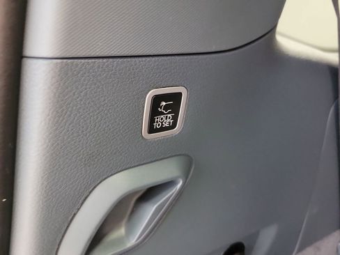 Used 2022 Jeep Grand Wagoneer Series II w/ Convenience Group III image 55