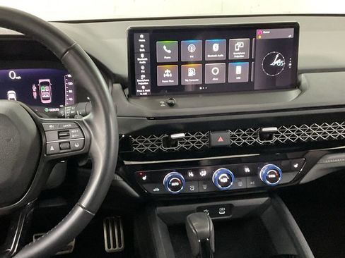 Used 2024 Honda Accord Sport image 13