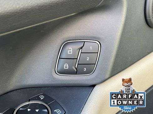 Used 2024 Ford Expedition Limited image 30