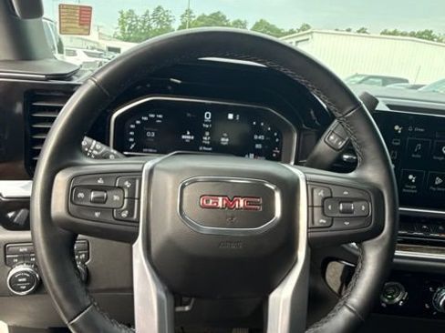 Used 2023 GMC Sierra 1500 Elevation AWD/4WD image 32