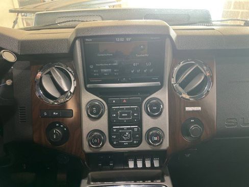 Used 2013 Ford F250 Lariat w/ Lariat Ultimate Pkg image 27