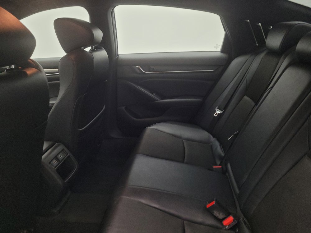 Used 2021 Honda Accord Sport image 18