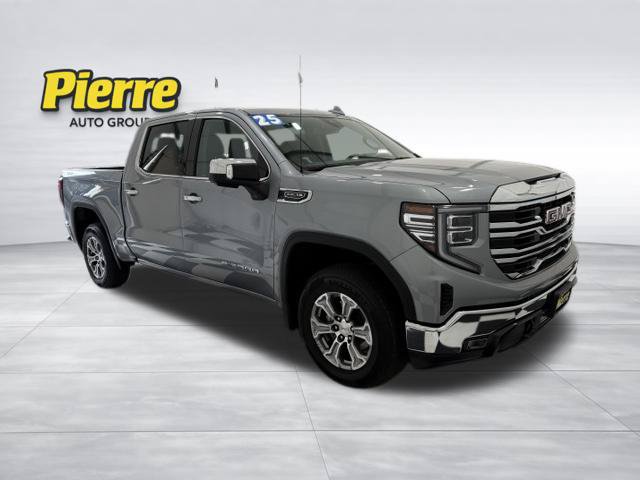 Used 2025 GMC Sierra 1500 SLT AWD/4WD image 8