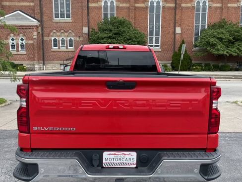 Used 2019 Chevrolet Silverado 1500 W/T w/ WT Convenience Package RWD image 4