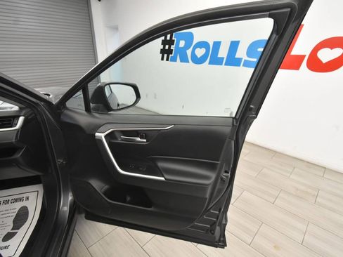 Used 2022 Toyota RAV4 XLE w/ Convenience Package AWD/4WD image 21