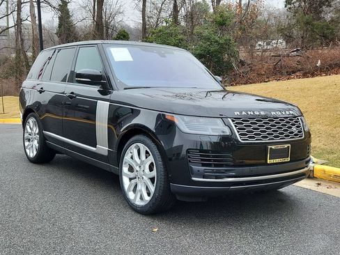 Used 2019 Land Rover Range Rover HSE image 10
