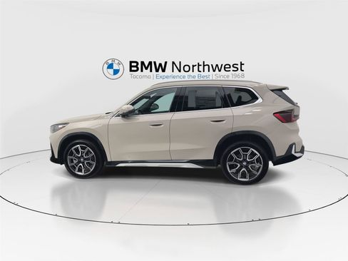 New 2026 BMW X1 xDrive28i w/ Technology Package AWD/4WD image 11