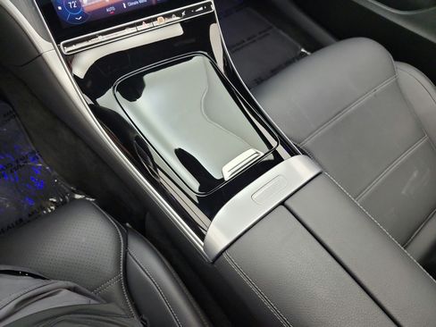 Certified 2026 Mercedes-Benz C 300 Sedan image 13