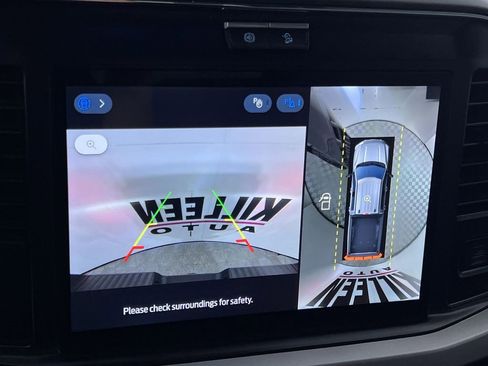 New 2026 Ford F250 XLT w/ XLT Premium Package image 17