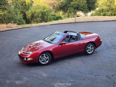 Used 1993 Nissan 300ZX Convertible RWD image 2